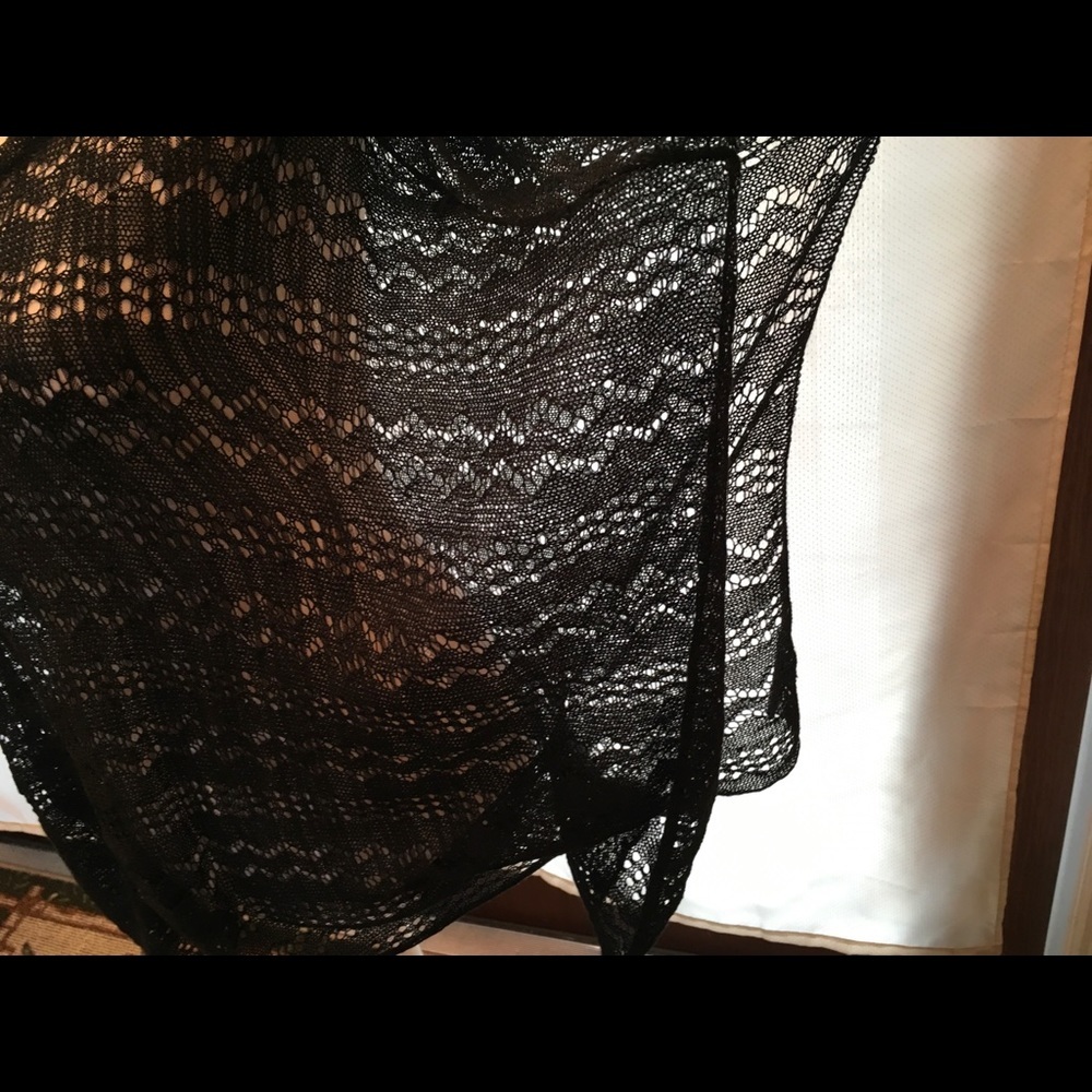 2 Chic Transparent Poncho Pullover Top - Picture 4 of 13